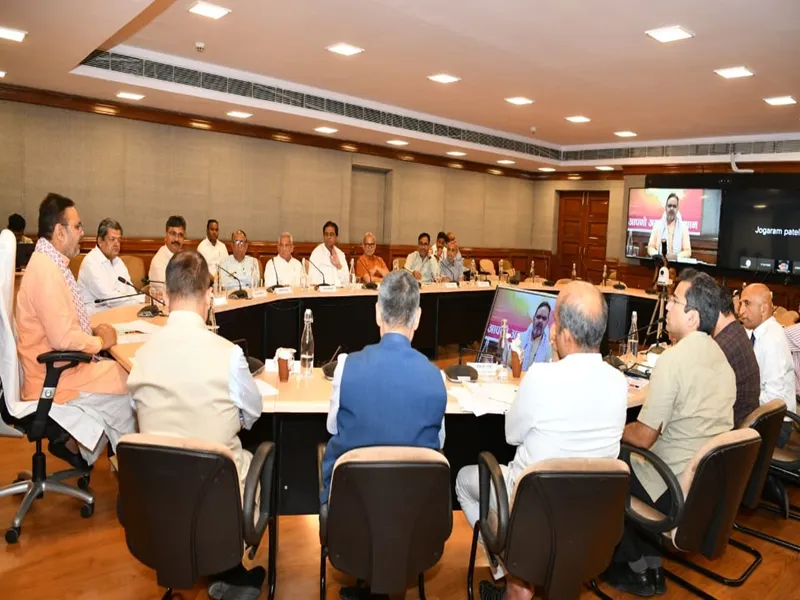 Rajasthan's CM Assures No LPG Shortage After All-Party Conference