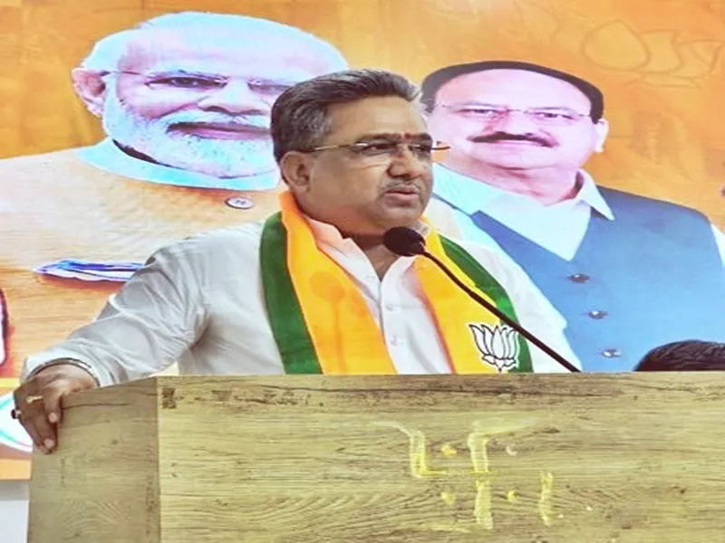 Will Trinamool Congress Leaders Face New Challenges Joining the BJP Ahead of the 2026 Bengal Elections?