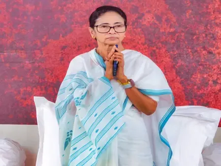 CM Mamata Banerjee Defends Protocol During President Murmu's Bengal Visit