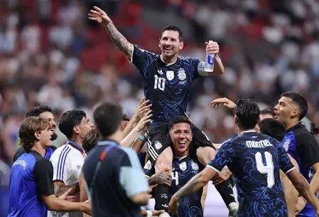 Messi fires back at FIFA bias claims after Argentina reach second straight WC final