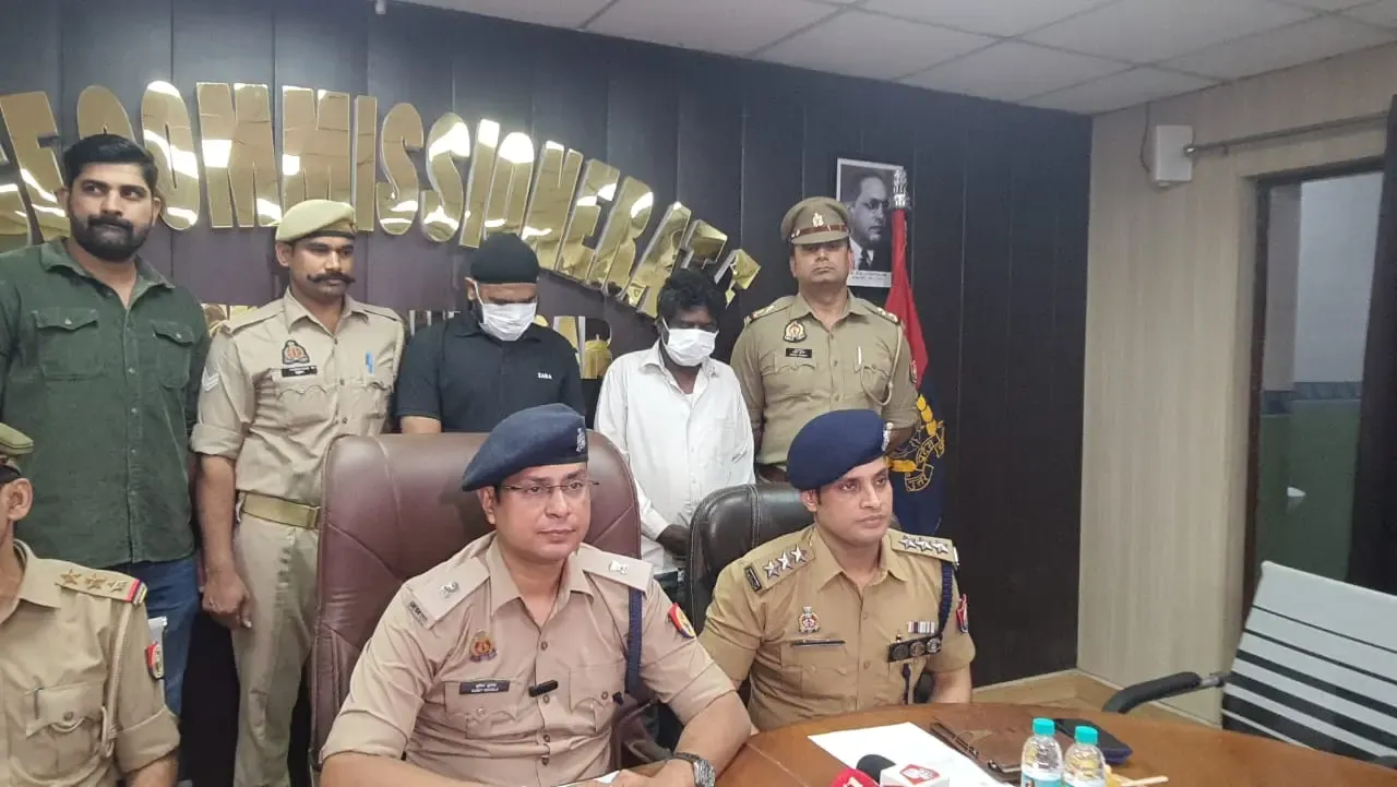 क्या नोएडा में मंदिर में चोरी करने वाले दो शातिर चोर गिरफ्तार हुए?