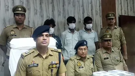 नोएडा: मोबाइल स्नैचिंग और टप्पेबाजी गिरोह का भंडाफोड़, 3 आरोपी गिरफ्तार; 28 मोबाइल और स्कूटी बरामद