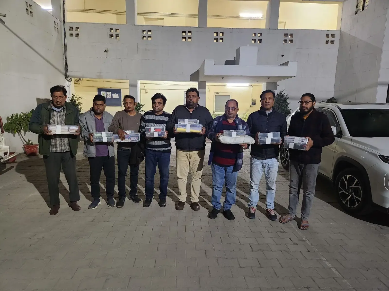 क्या नोएडा एसटीएफ ने 100 करोड़ रुपए से अधिक की लोन धोखाधड़ी करने वाले गैंग का पर्दाफाश किया?