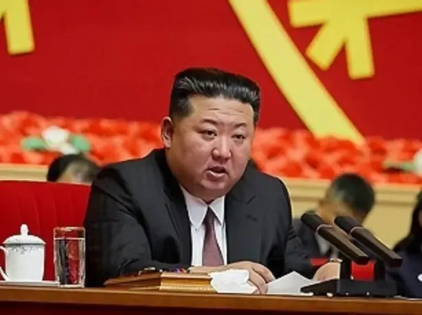 Kim Jong-un orders propaganda overhaul using modern tech to block outside influence