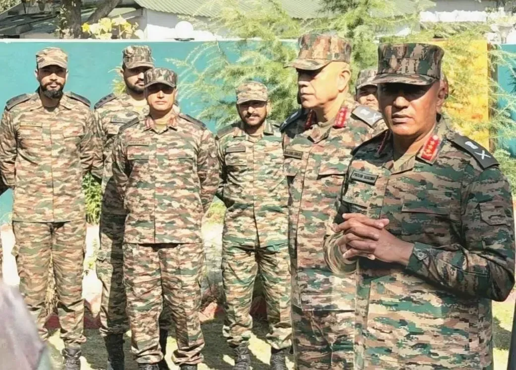 Northern Army Commander Lt Gen Pratik Sharma reviews South Kashmir security