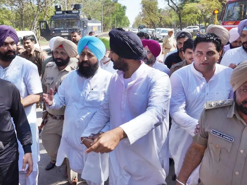 Congress Leader Calls for Broader Justice Following Official's Tragic Death