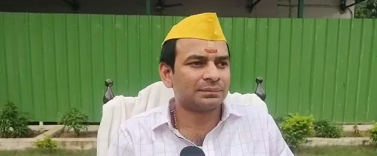 Will Tej Pratap's Dismissal of Rahul Gandhi's 'Voter Adhikar Yatra' Make an Impact?