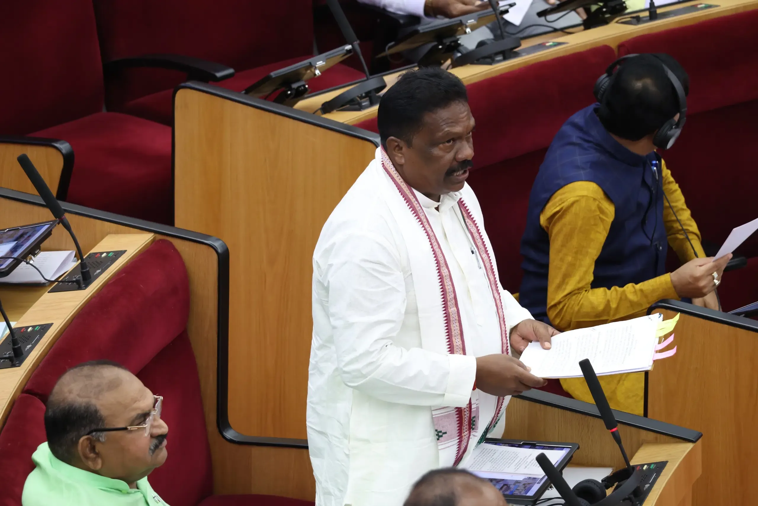 Is the Odisha Assembly Facing Disruption Due to BJD's Protests Against the 'Curtailment' of Panchayati Raj Powers?