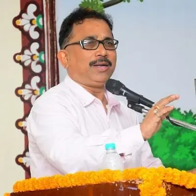 Why is the BJD Criticizing the BJP-Government for Using Government Offices?