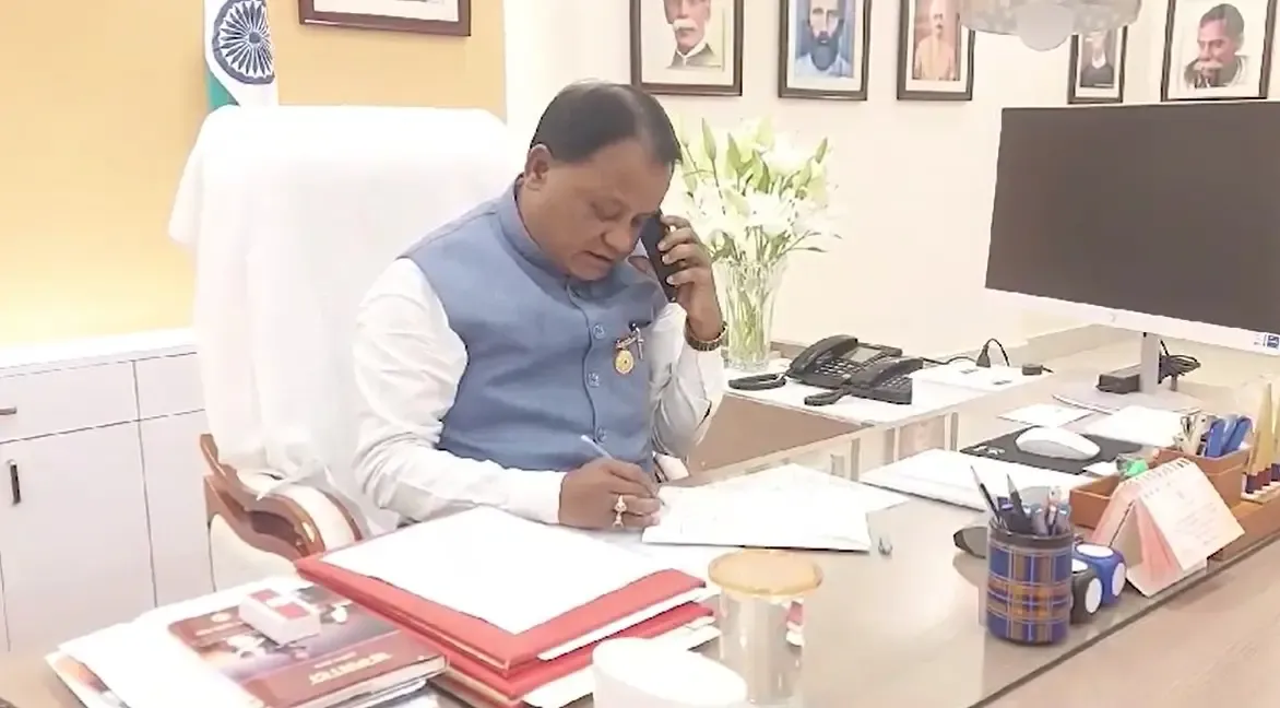 Odisha Chief Minister Promises Firm Action Following KIIT Incident in Call with Nepal Foreign Minister