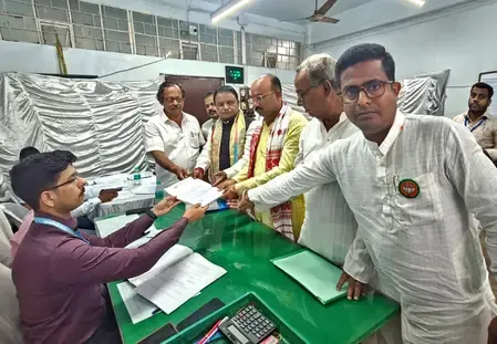 Odisha's Mohan Majhi Advocates for BJP in Birbhum, Urges State Transformation