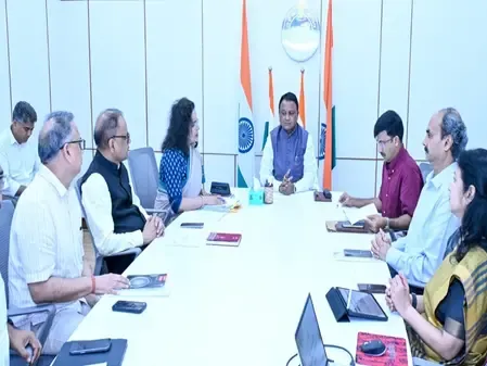 Odisha's CM Implements 24/7 Monitoring to Combat Hoarding and Price Surge
