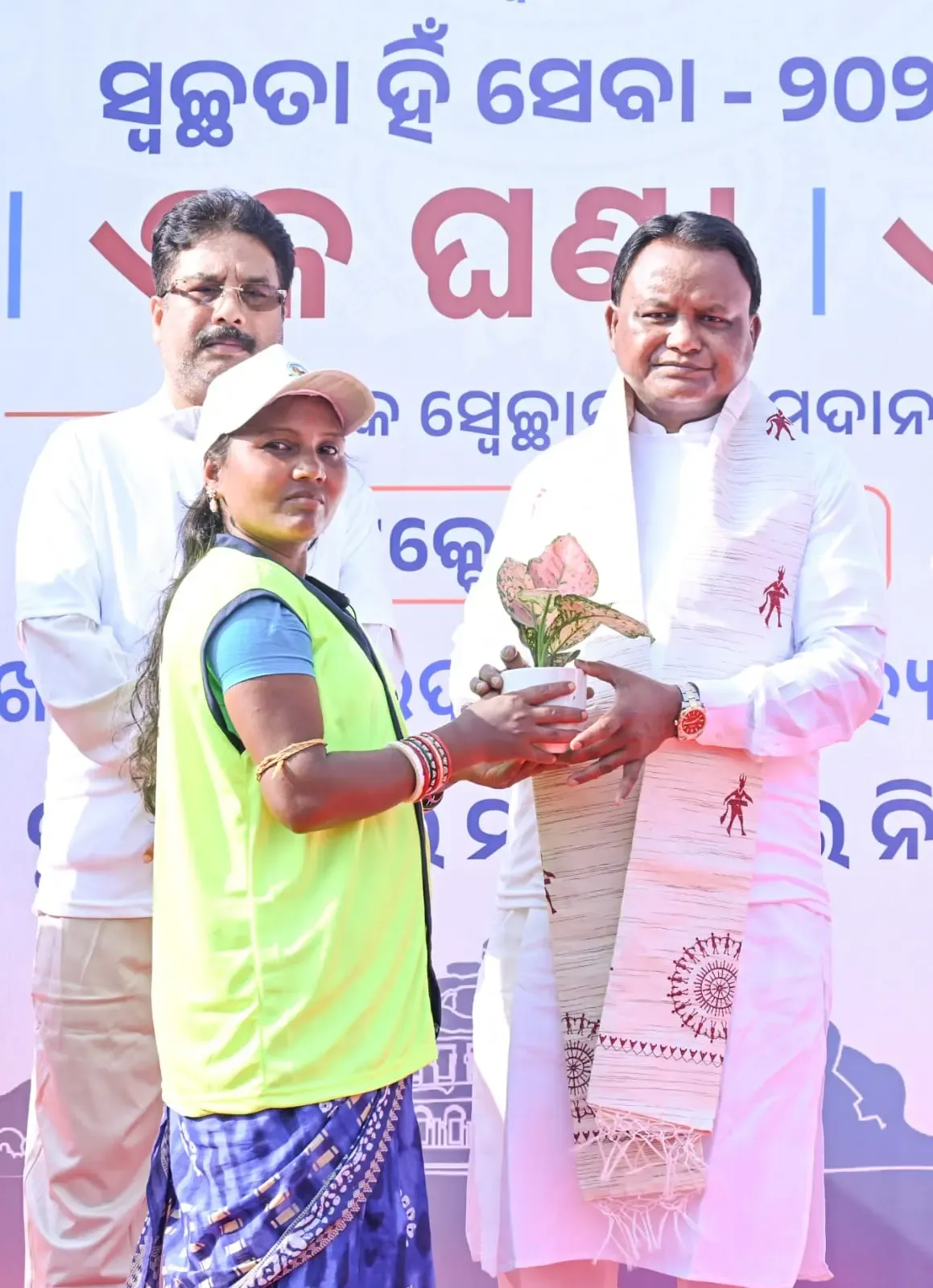 Bhubaneswar cleanliness rank: Odisha CM Majhi urges citizens to aim for No. 1