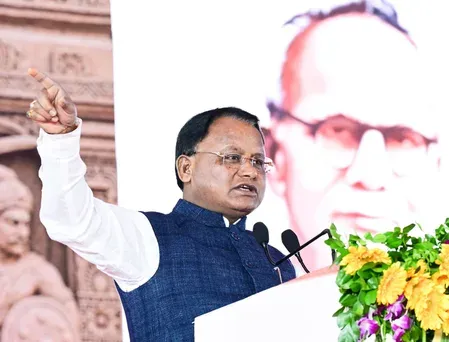 ओडिशा में ₹12,000 करोड़ से बनेंगे 2,200 आदर्श प्राथमिक विद्यालय, CM माझी ने रखी 204 स्कूलों की आधारशिला