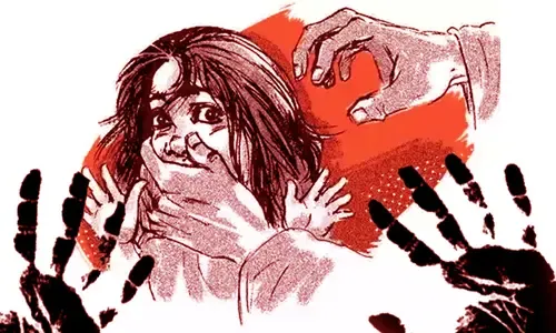 Did a second-year student from Odisha face a gang-rape incident outside a medical college in West Bengal?