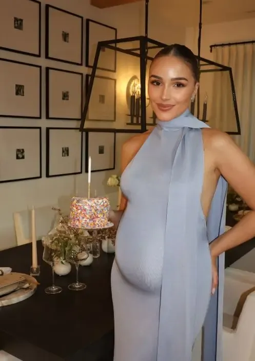 Olivia Culpo urges moms-to-be: ignore pregnancy weight gain 'noise'