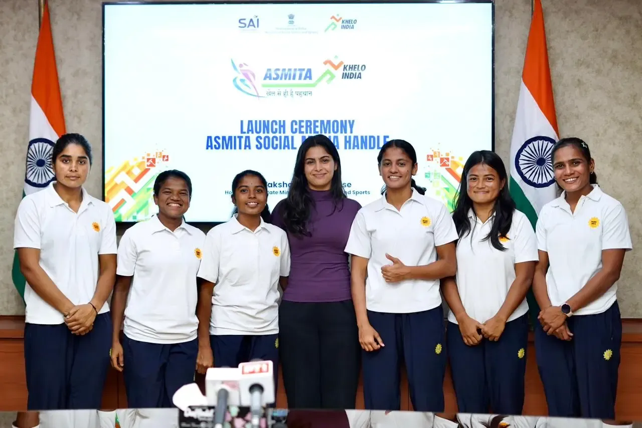 What Did Olympic Medallist Manu Bhaker Say About ASMITA Leagues?