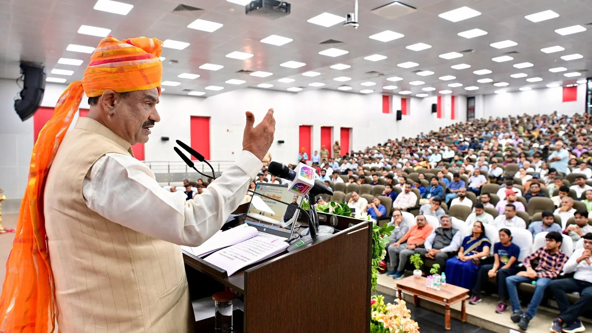 What Did Om Birla Say to Students at IIT Jodhpur?