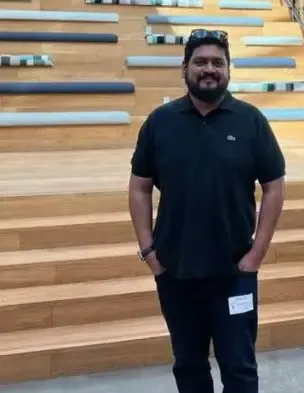 ओम राउत ने बताया कैसे आया 'इंस्पेक्टर जेंडे' को बनाने का आइडिया 