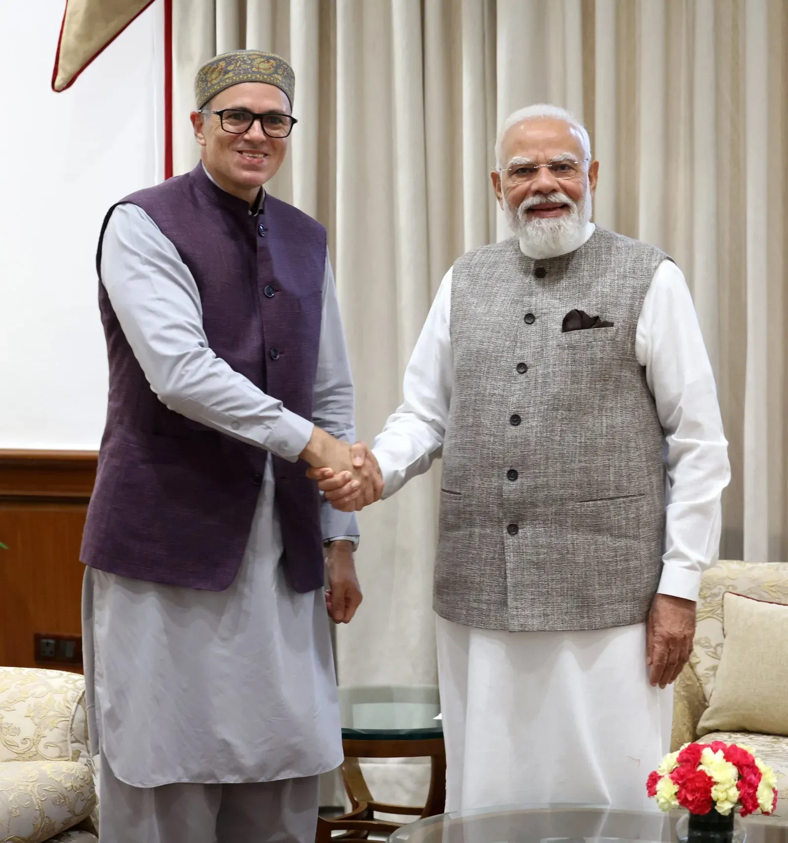 Omar Abdullah Calls on PM Modi, Raises J&K Statehood and Development
