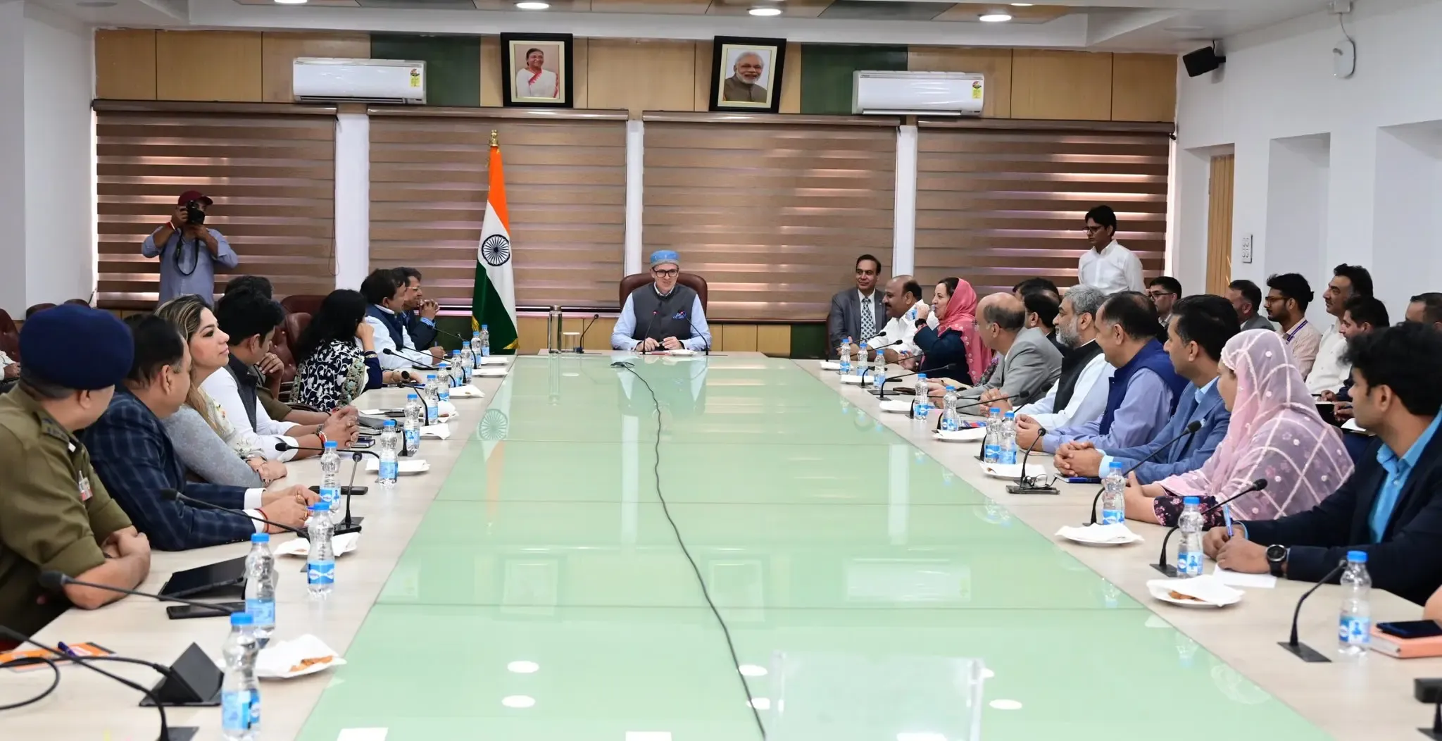 क्या उमर अब्दुल्ला सरकार ने 'दरबार मूव' की शुरुआत की? जम्मू बनेगी राजधानी चार महीनों के लिए