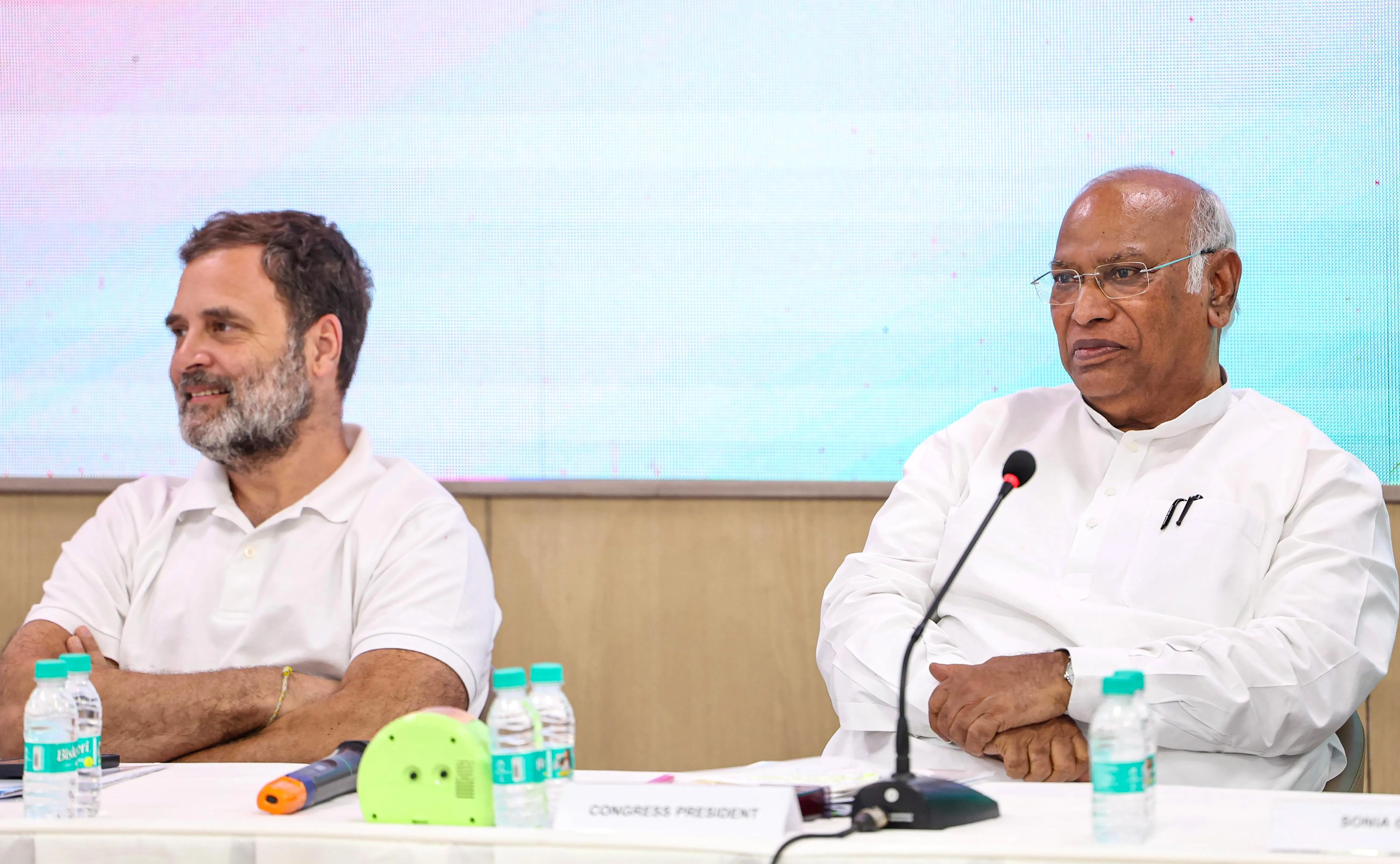 How Are Rahul Gandhi and Mallikarjun Kharge Encouraging the Fight Against Injustice on Muharram?