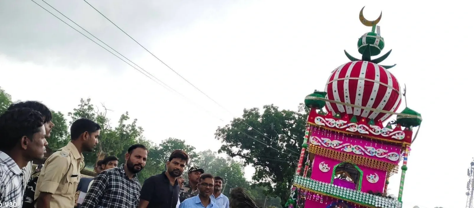 What Happened During the Muharram Procession in Jharkhand That Led to a Fatality?