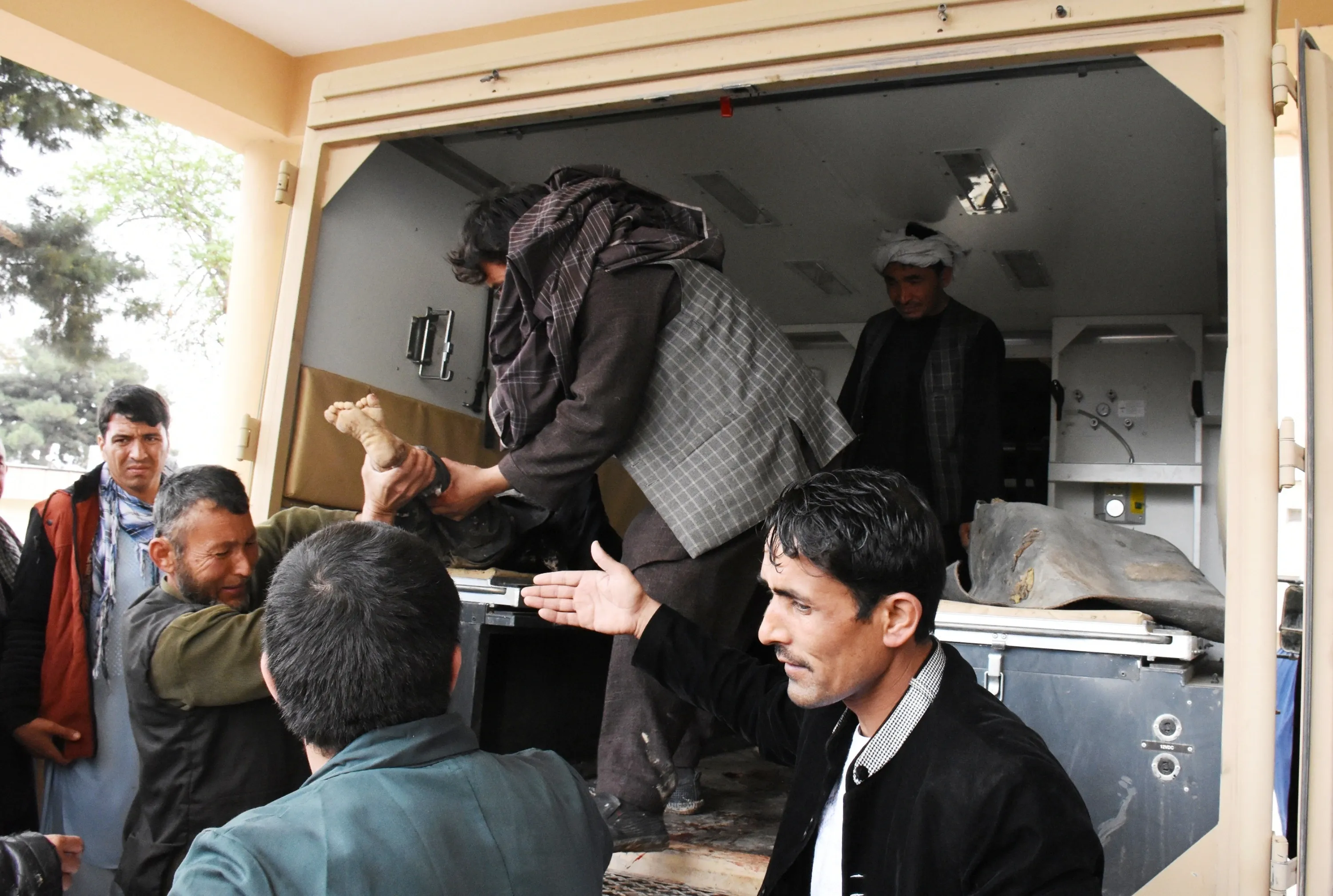 What Happened in Central Afghanistan: One Dead, 14 Injured in Road Accident?