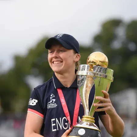 Heather Knight retires: 'I've never seen anything like her,' says Alex Hartley