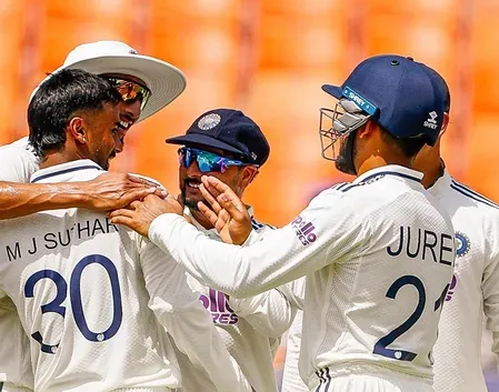 Manav Suthar's debut wicket leaves Afghanistan 28/1, trail India by 536