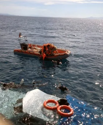 Tragedy at Sea: One Fatality and Three Missing After Migrant Boat Capsizes Near Samos?