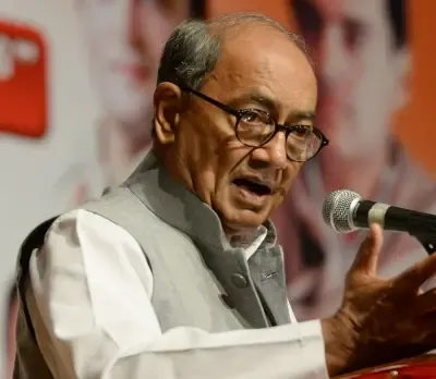 Did Digvijaya Singh Criticize MP Govt for Jagdeep Dhankhar's Protocol Breach?