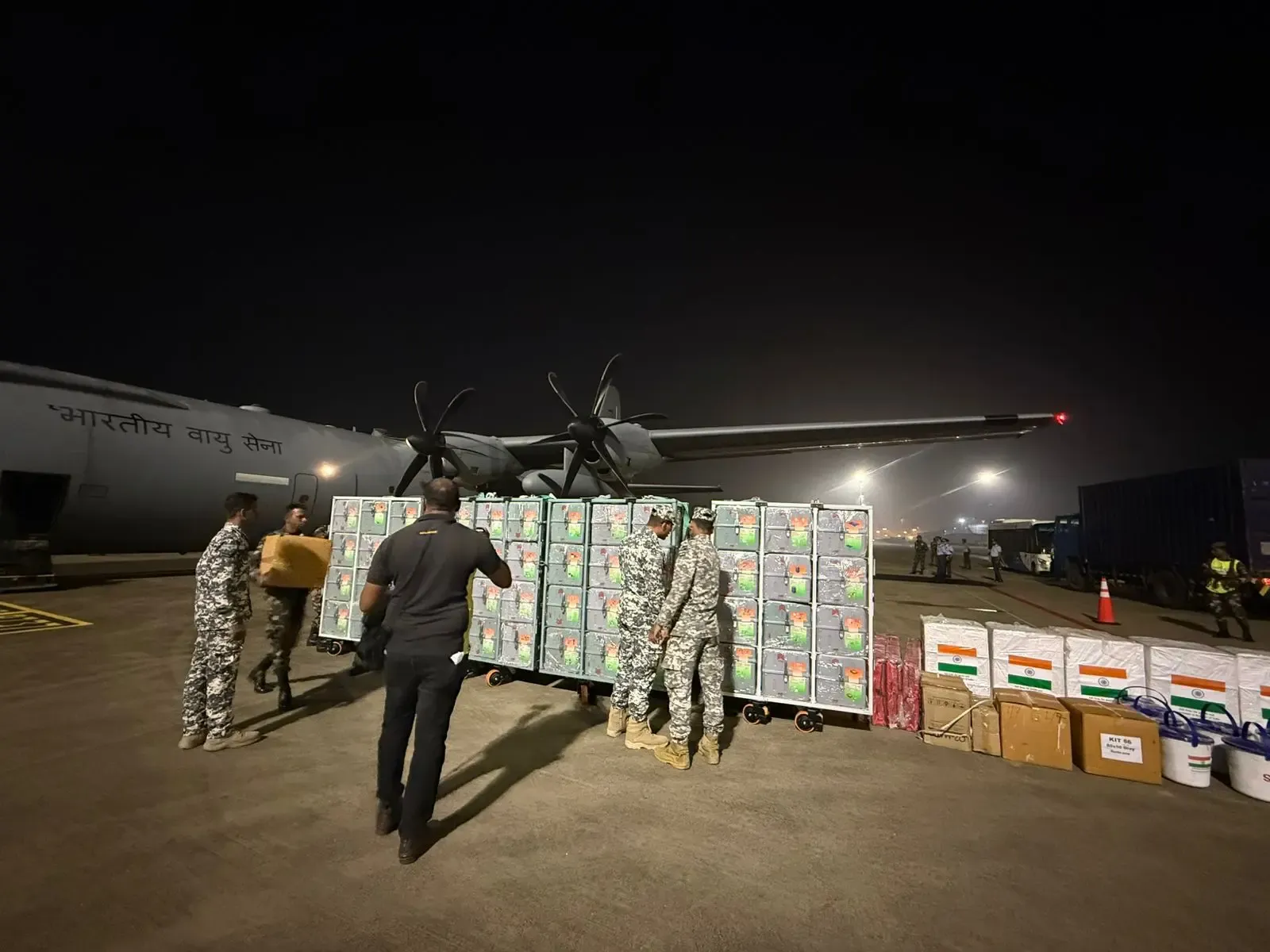 क्या भारत श्रीलंका की मदद में आगे बढ़ रहा है? ऑपरेशन सागर बंधु के तहत मानवीय सहायता जारी