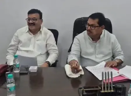 Why Are Opposition Parties Boycotting CM Fadnavis' Tea Meeting?
