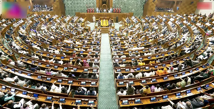 What Caused the Opposition's Uproar in Parliament? BJP President Nitin Nabin Calls for Apology