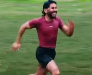 Orry's cheetah run on KKK15 compared to Kendall Jenner's viral sprint
