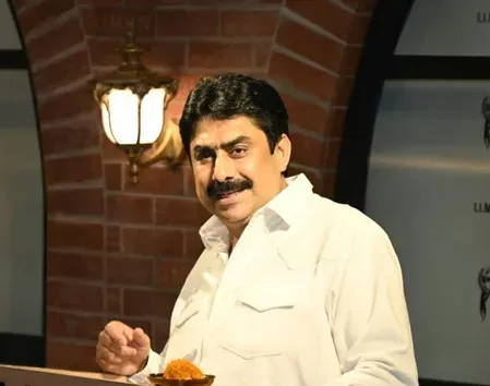 Sanjay Patil on camera: Shinde Sena MP threatens journalists, abuses reporters