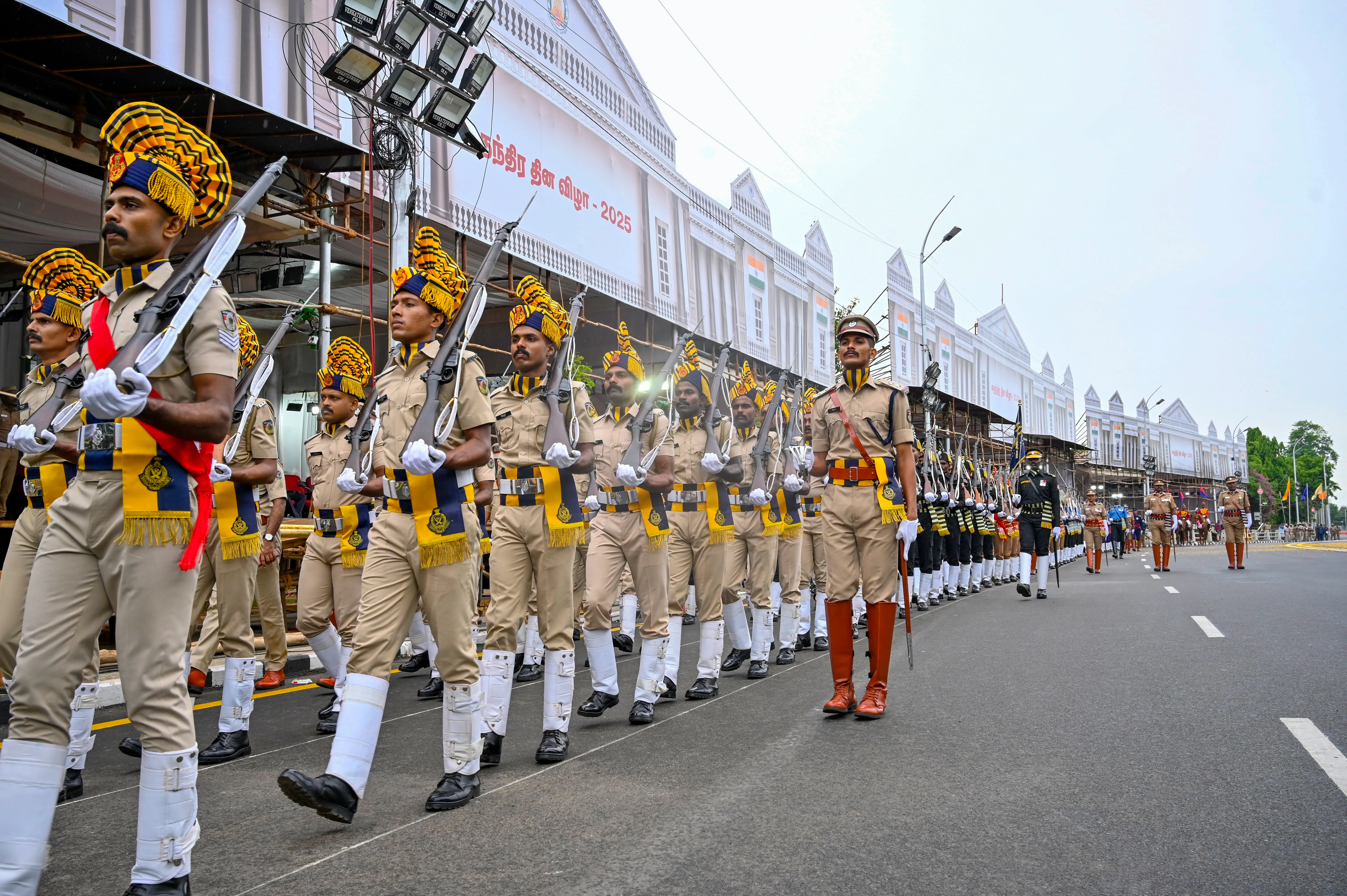 Who Will Receive Over 1,000 Gallantry and Service Medals on I-Day? J&K Leads the Pack!