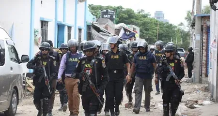 Dhaka Islami Bank protest: 100+ injured as police use tear gas, water cannons
