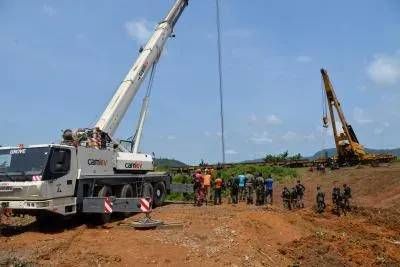 Gold mine collapse on Cameroon-CAR border kills over 100 miners