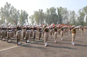 Over 5.5 lakh aspirants compete for 4,000 constable posts in J&K