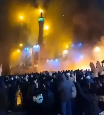 Over 60 killed as anti-govt protests intensify in Iran 