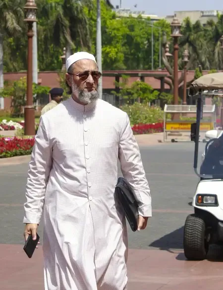 Will Owaisi's Hope for Modi to Avoid Netanyahu's Advice Be Realized?