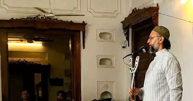 Owaisi Shares Deccan Chronicle Report on Southern India