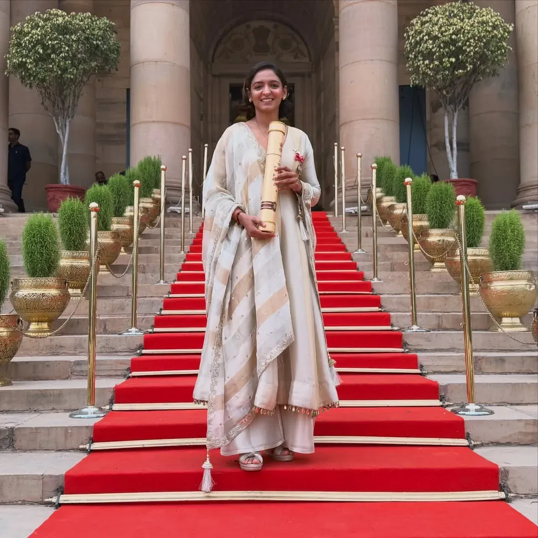 पद्म श्री मिलने पर हरमनप्रीत कौर भावुक, बोलीं- 'यह सम्मान सिर्फ मेरा नहीं, पूरी टीम का है'