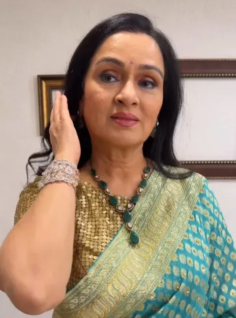 Padmini Kolhapure fires back at CINTAA 'dictatorship' charge by Upasana Singh