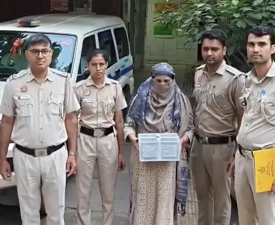 पहाड़गंज में 72 वर्षीय महिला चोर गिरफ्तार: ₹1.85 लाख और 2,600 डॉलर बरामद, 14 पुराने मामले दर्ज