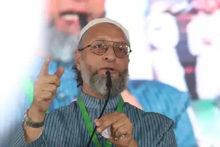 पाक सेना प्रमुख की धमकी को अमेरिका के समक्ष मजबूती से उठाए केंद्र सरकार : ओवैसी