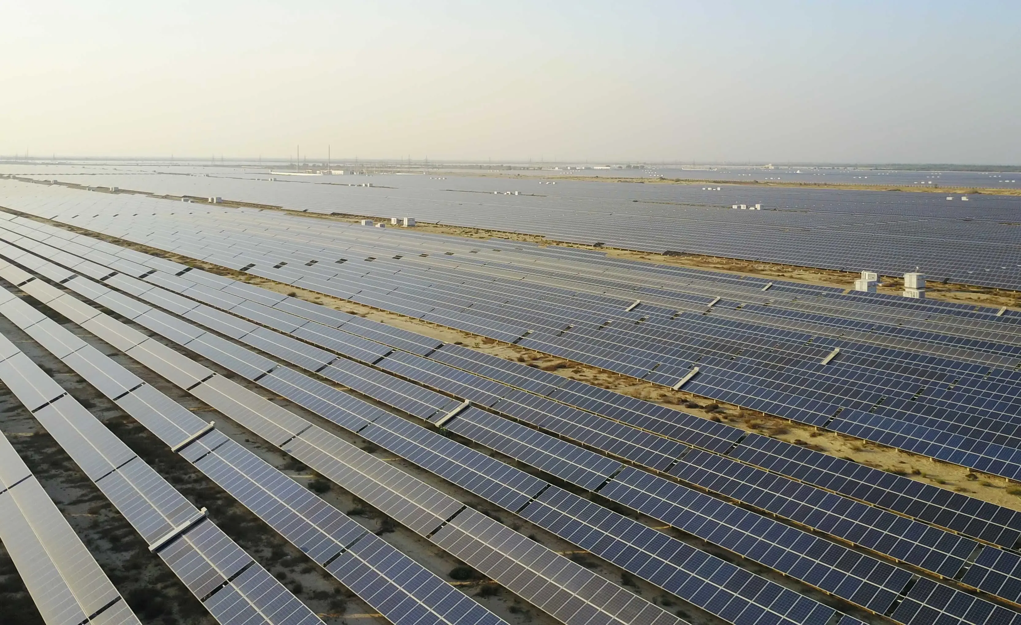 Pakistan's solar policy U-turns expose incoherent energy vision: Dawn