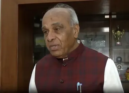 पाकिस्तान के रक्षा मंत्री की गीदड़भभकी पर सांसद जगदंबिका पाल का पलटवार 